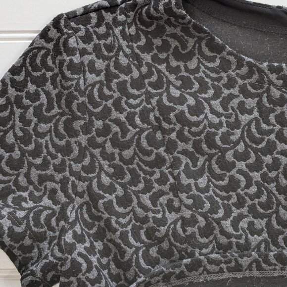 2 For $30 Ann Taylor LOFT Black And Gray Knit Dress Size 10 Scalloped Print - Picture 5 of 10